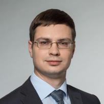 Максим  Кузьмин