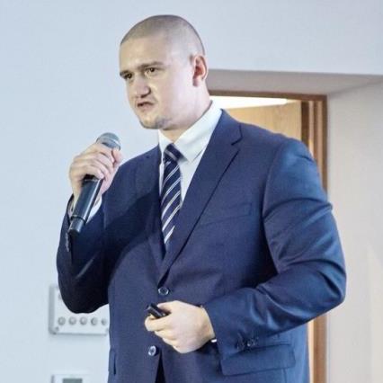 Яков  Евгеньевич Шварцман 